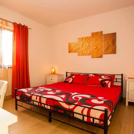 House Alex Apartman *